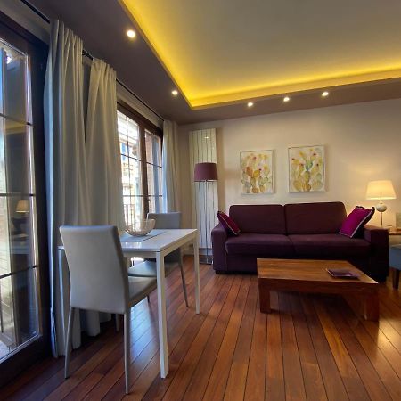 Apartamentos Turisticos Ezcaray Dış mekan fotoğraf