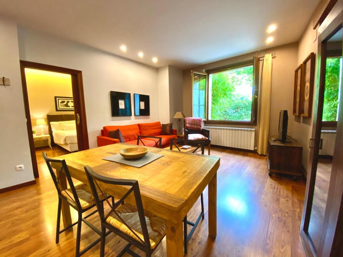 Apartamentos Turisticos Ezcaray Dış mekan fotoğraf