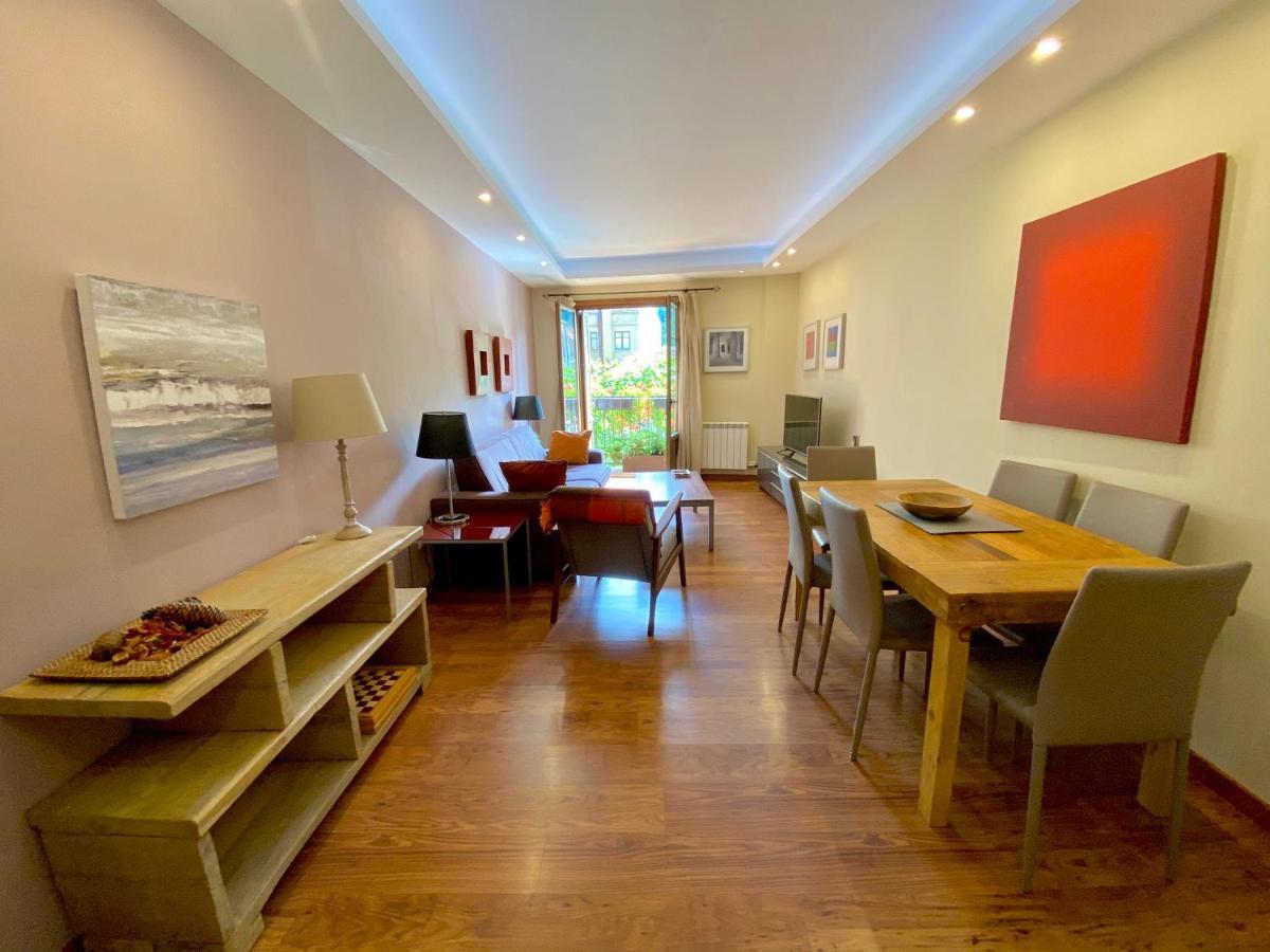 Apartamentos Turisticos Ezcaray Dış mekan fotoğraf